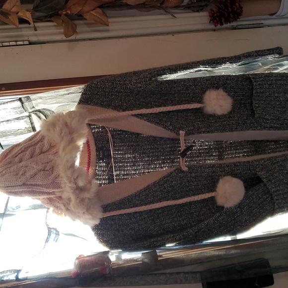 🍁🌲Rare Roots Toggle Cardigan - Picture 11 of 12